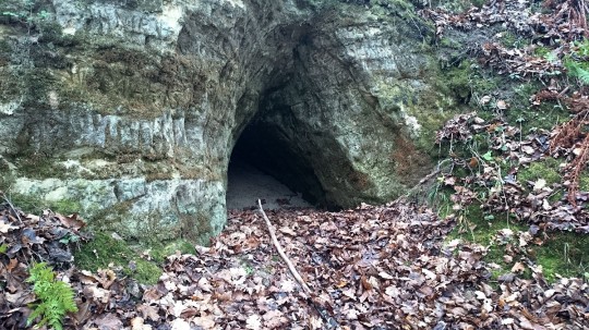 Вход в пещеры Хейме